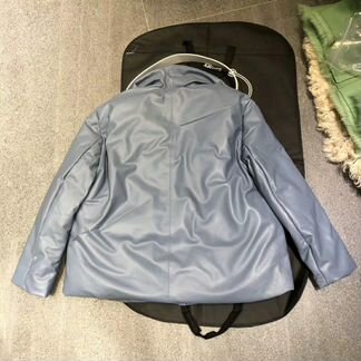 Пуховик кожаный Prada