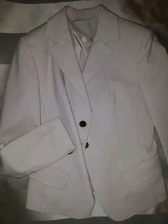 Костюм женский офисный