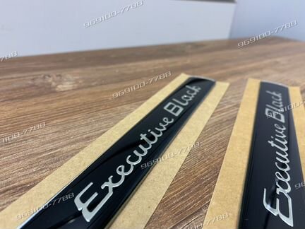 Эмблема Executive Black, Land Cruiser 200 Новая
