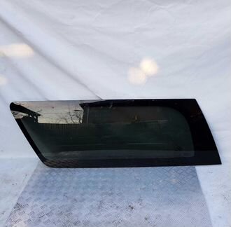 Стекло задней форточки левое Cadillac Escal 111647