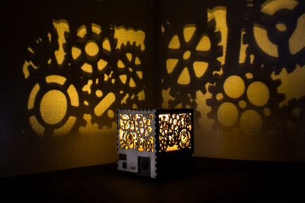 Светильник Ночник из дерева с проекцией