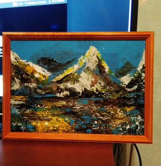 Несколько картин с горами