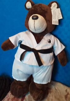 Мишка каратист