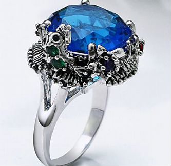 Перстень с топазом и лягушонком