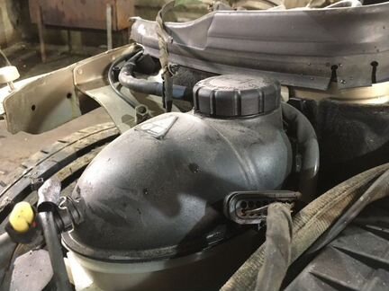 Расширительный бочек охлаждающей жидкости