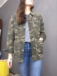 Куртка / жакет Topshop камуфляжная в стиле милитар