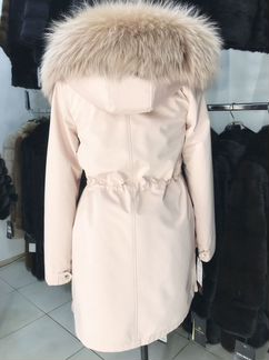 Парка с енотом