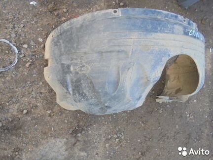 Ford Tourneo Connect левый подкрылок передний бу