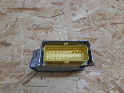 Блок управления аирбаг передний Skoda Superb седан