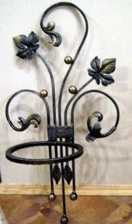 Цветочник кованный подвесной авторская работа