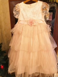 Шикарное платье