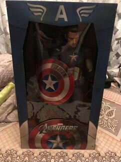 Neca 1:4 Captain America (Battle Damaged)
