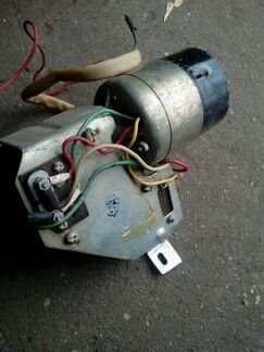 Запчасти газ-21. стеклоочиститель в сборе 3 серии