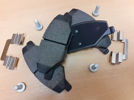 Новые Колодки передние VW Polo (10-21)