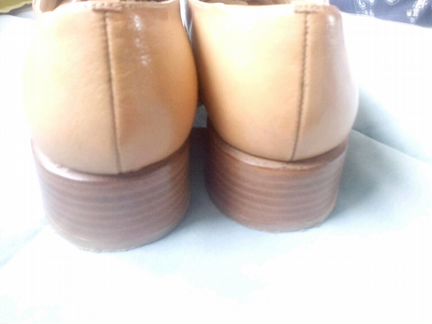 Полуботинки кожа Италия bata 38