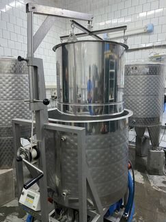 Пивоварня, охладитель, цкт с рубашкой охлаждения