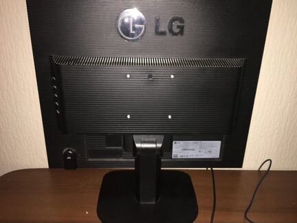 Монитор LG flatron L1918S