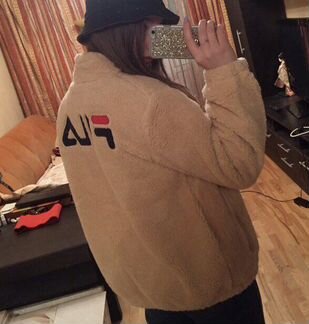 Кофта куртка на молнии fila