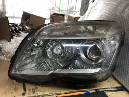 Фара ксенон Мерседес w204 глк Mercedes GLK w204