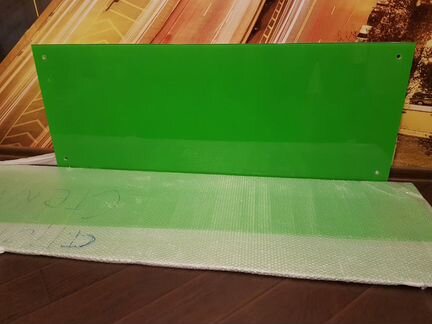 Стеновая панель из закалённого стекла GlassGuard