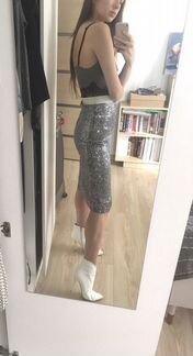 Юбка zara с пайетками