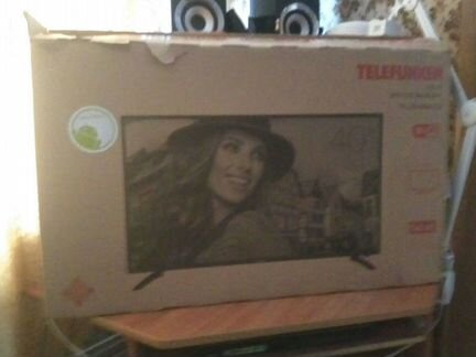 Смарт телевизор 40' телефункен