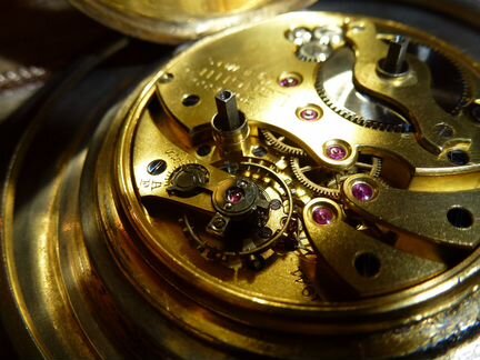 Настольные часы Longines с эмалью (8 дней)