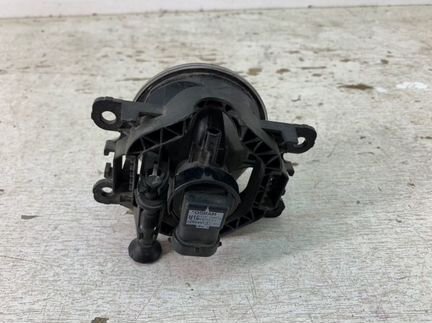 Фара противотуманная передняя правая Renault Logan