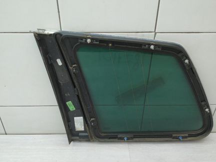 Форточка правая 7L6845298DH VW Touareg 2002-2010