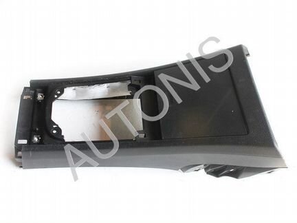 Консоль центральная передняя часть Nissan Tiida