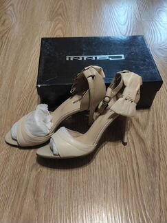 Босоножки женские Conni