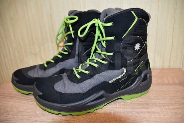 lowa luca gtx mid