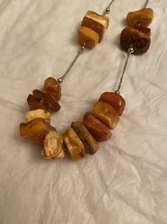 Бусы янтарь