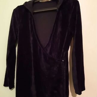 Кофта вельюр с капюшоном