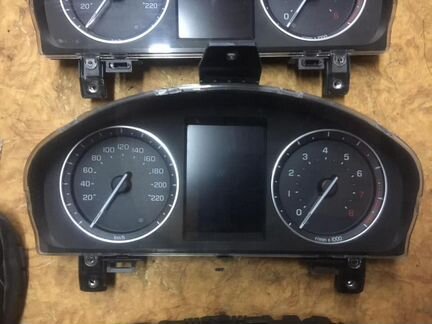 Приборная панель Land Rover 2