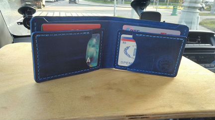 Кошелек бифолд