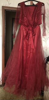 Платье вечернее