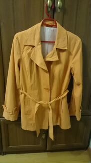 Плащ женский