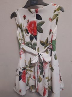 Платье на девочку р-р 98