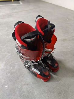 Ботинки Atomic Livefit 130 размер 28