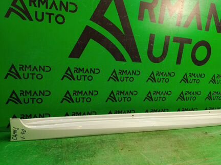 Накладка порога правая Toyota Camry V70 2018