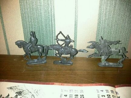 Продам солдатиков