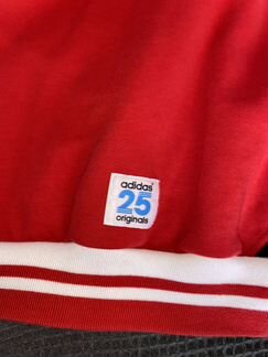Adidas свитшот