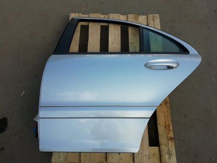 Дверь задняя левая Mercedes C180 W203 1.8 2006
