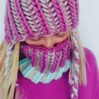 Вязаный Комплект морожкапирожка)