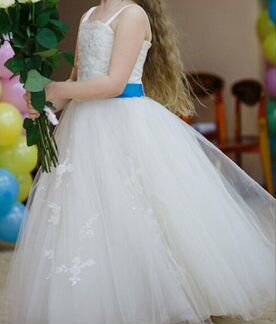 Пышное и очень красивое платье