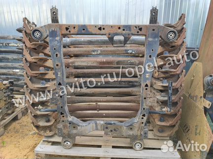 Подрамник перед 4х4 Полный Привод Опель Инсигния