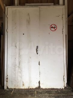 Дверь металлическая распашная