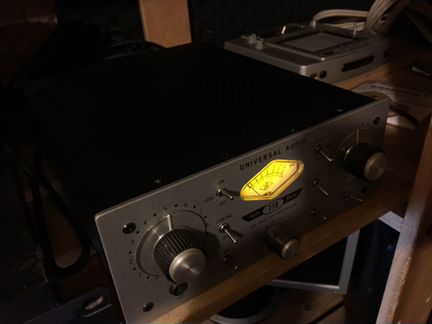Предусилитель Universal Audio Twin-Finity 710