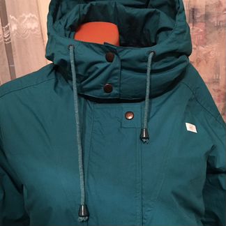 Пуховик новый с подстежкой